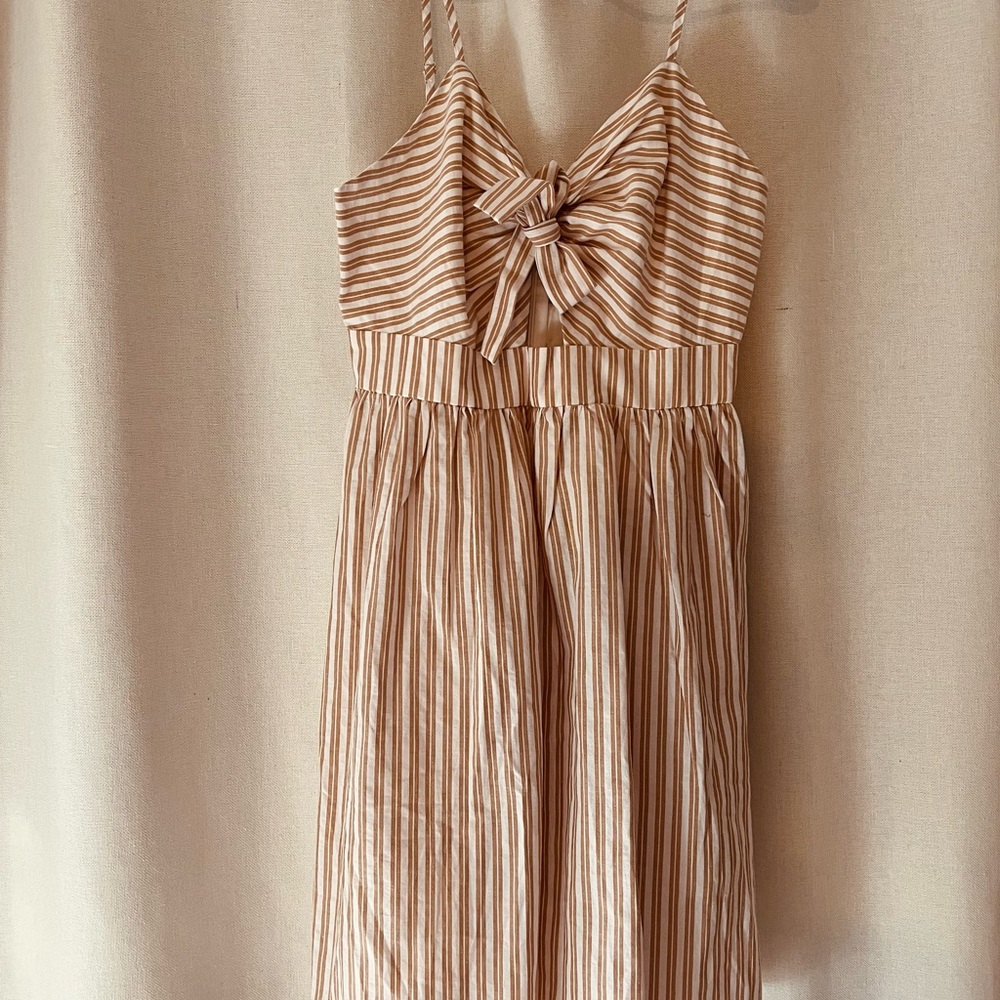 Cutesy striped dress with front bow